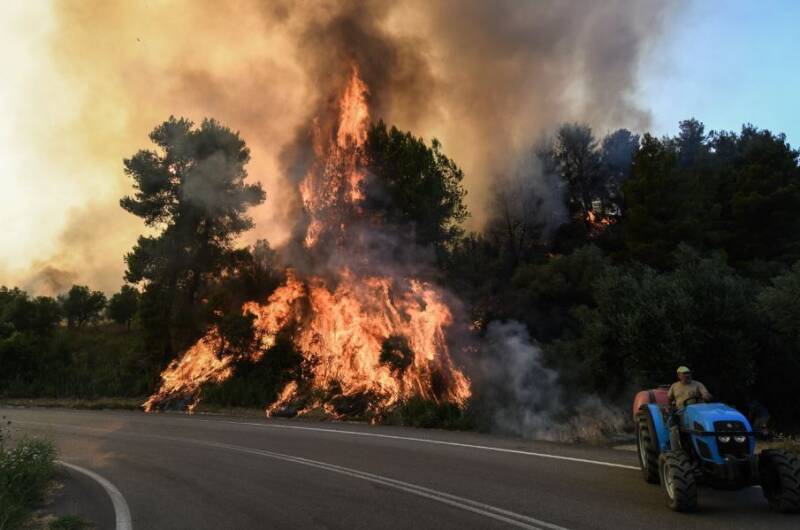  Φωτιά στην Κέρκυρα