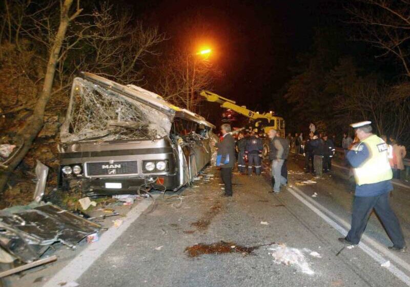  Τέμπη: Αυτοκτόνησε 35χρονος  που είχε επιζήσει από το δυστύχημα με τους 21 νεκρούς μαθητές το 2003