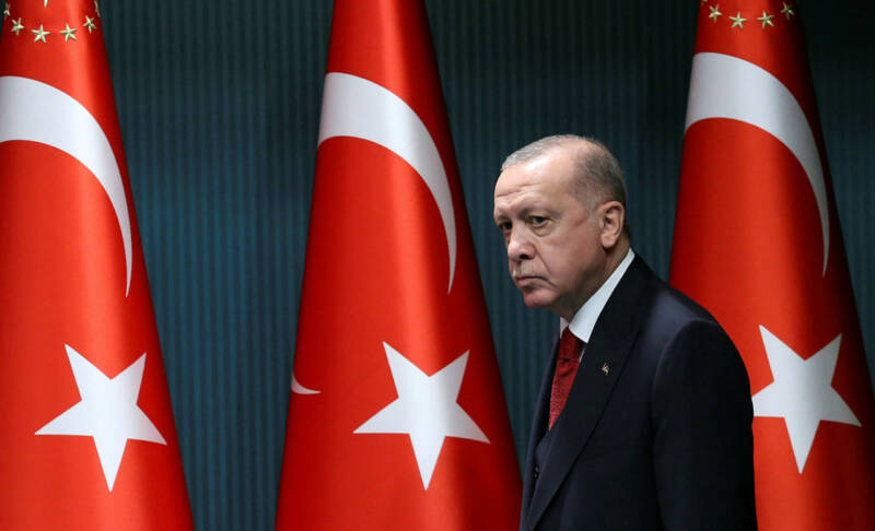  Ο Ερντογάν ξεστόμισε τη λέξη “πόλεμος”  – “Ηγέτες μεσολάβησαν για να συναντηθώ με τον Μητσοτάκη”