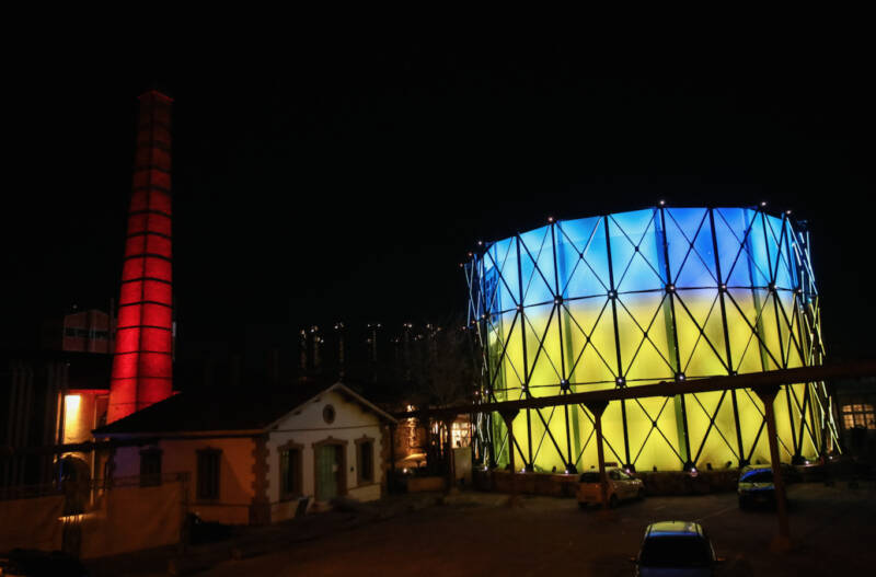  “Σιωπητήριο” Μπακογιάννη στο Γκάζι – “Εδώ δεν είναι Μύκονος”