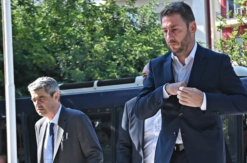  Κυβερνητική διαρροή με…ομολογία: Ο Ανδρουλάκης θα κληθεί από το νέο διοικητή της ΕΥΠ για να ενημερωθεί για την παρακολούθησή του!