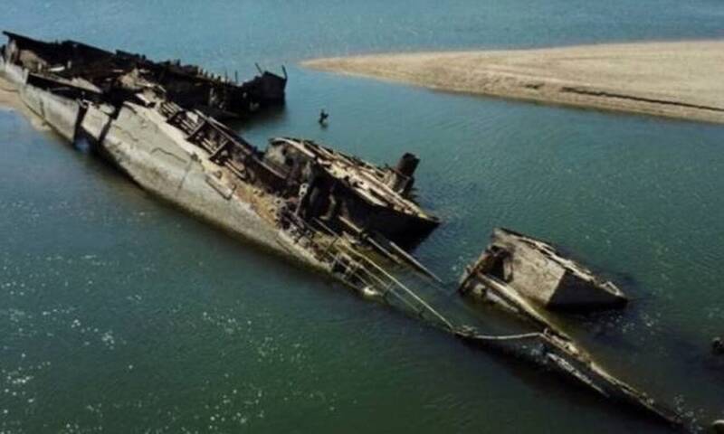  Σερβία: Η στάθμη του Δούναβη έπεσε και έκαναν την εμφάνισή τους γερμανικά πολεμικά πλοία, βυθισμένα από το 1944 (vid)
