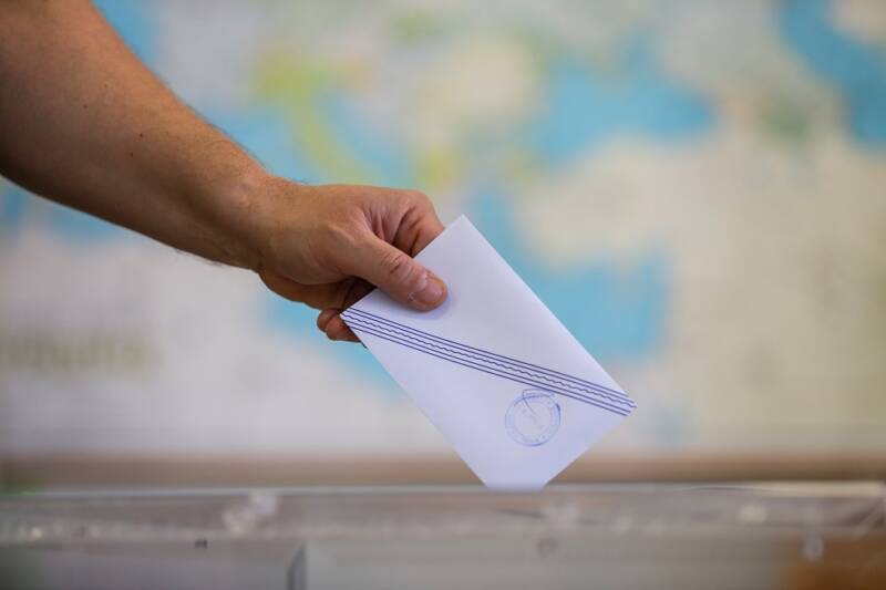  Δημοσκόπηση MARC: Σταθερή η διαφορά ΝΔ-ΣΥΡΙΖΑ – Στο 1,5 το κόμμα “Νίκη”, στο 1,2 το ΕΑΝ