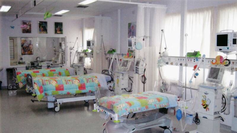  Δραματική η κατάσταση στα νοσοκομεία – Ασφυκτικά γεμάτα με άρρωστα παιδιά