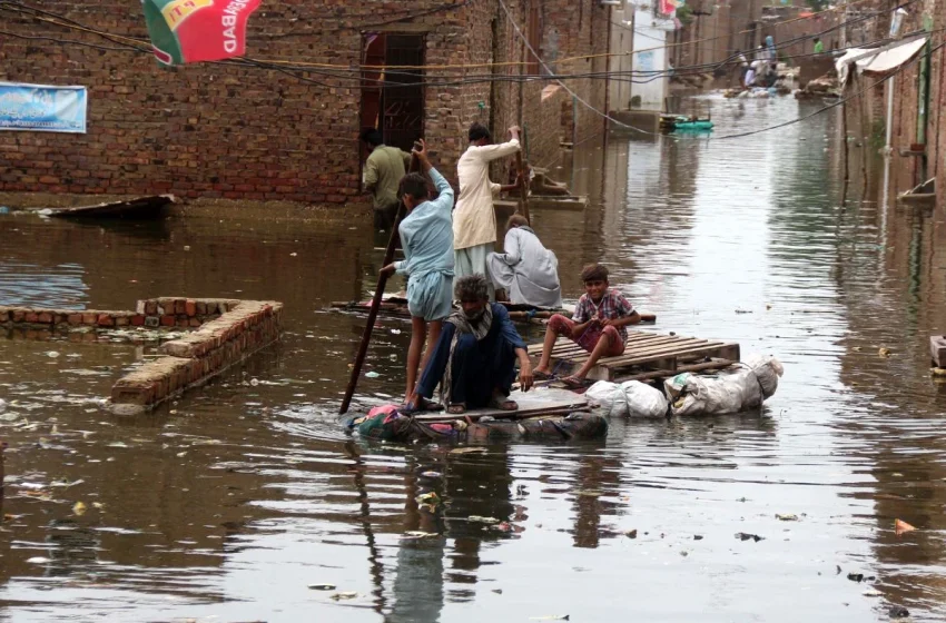  Πακιστάν: 1.061 νεκροί από τις πλημμύρες – Χάθηκαν ολόκληρα χωριά (εικόνες)