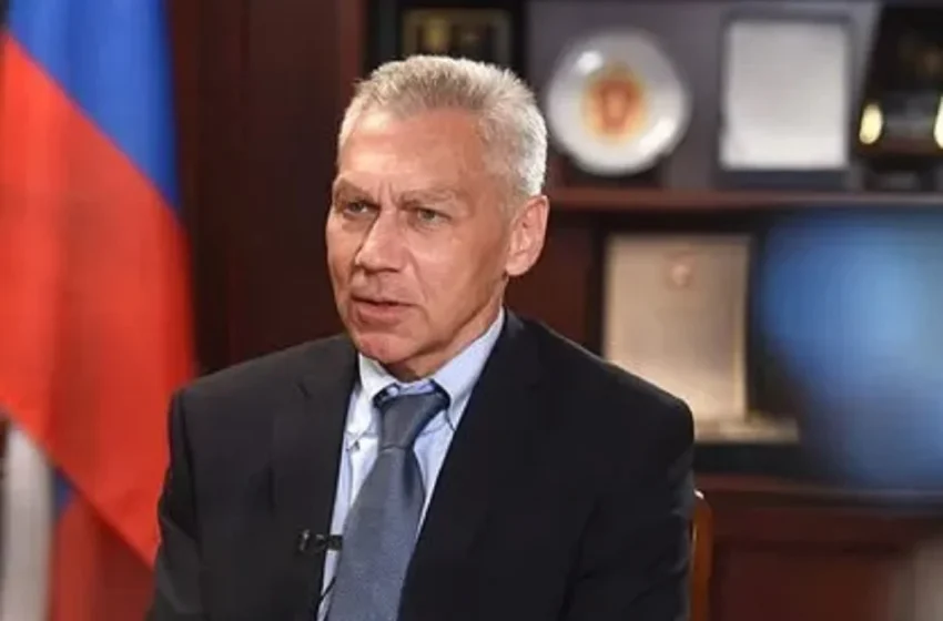 presvis rwsia servia stratiotiki vasi