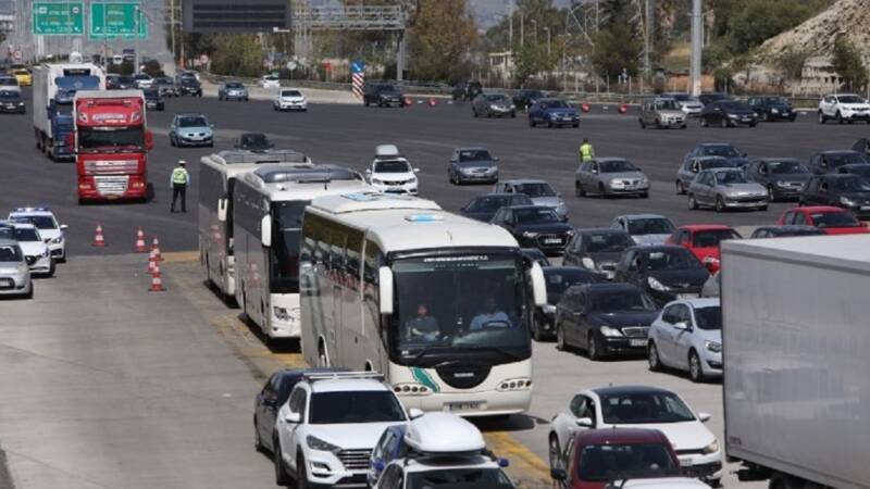  Χωρίς προβλήματα μέχρι στιγμής η έξοδος του Δεκαπενταύγουστου-Σε πλήρη εξέλιξη τα έκτακτα μέτρα αστυνόμευσης