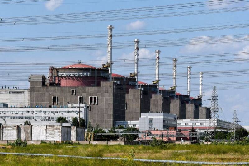  Το Κίεβο προειδοποιεί για κίνδυνο ακτινοβολίας και πυρκαγιάς στη Ζαπορίζια