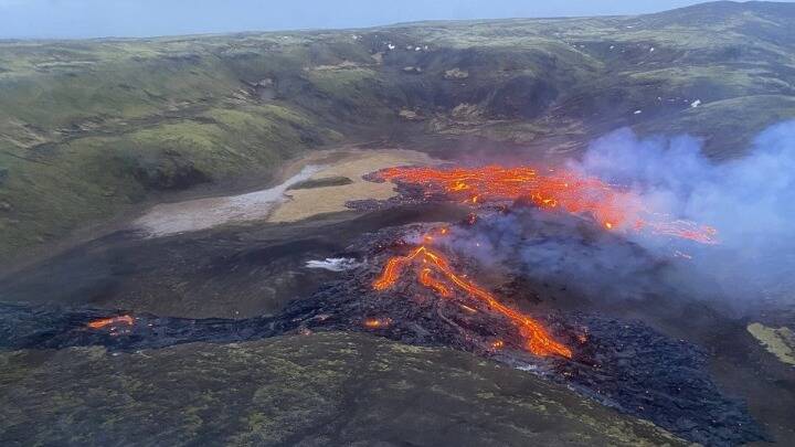  Ισλανδία: Έκρηξη ηφαιστείου κοντά στο Ρέικιαβικ