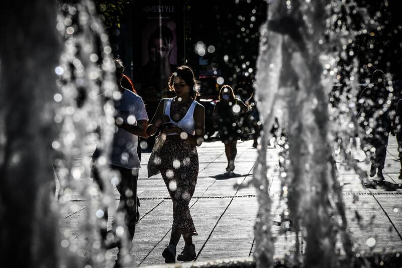  Υψηλές θερμοκρασίες με 34αρια στην Αττική – Η πρόγνωση τις επόμενες μέρες