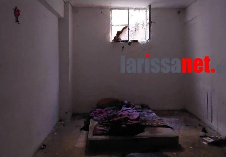  Λάρισα: Αυτό είναι το δωμάτιο της φρίκης όπου βρέθηκε νεκρή η 35χρονη