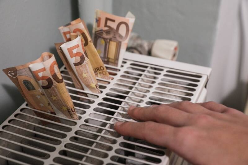  Έκτακτο επίδομα 200 ευρώ – Σε ποιους θα δοθεί τελικά