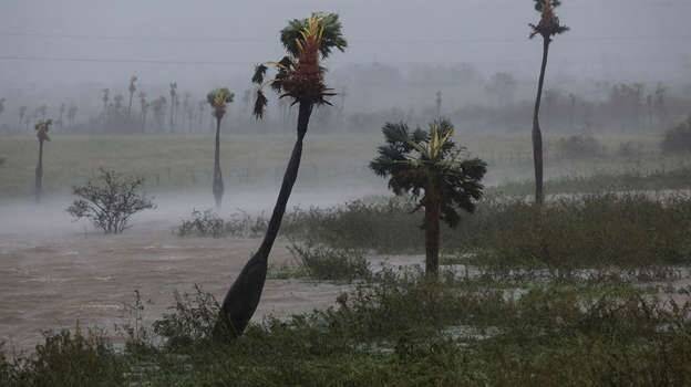  Μπάιντεν για κυκλώνα Ίαν: Οι πρώτες πληροφορίες που λαμβάνουμε  κάνουν λόγο για ανθρώπινες απώλειες, οι οποίες είναι μεγάλες