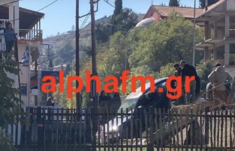  Τρομακτικό τροχαίο στην Καστοριά: Αυτοκίνητο έπεσε σε παιδικό σταθμό