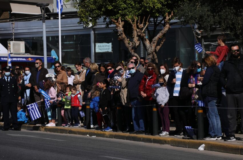  Εορτασμός 28ης Οκτωβρίου: Αλλαγές στα ΜΜΜ και κυκλοφοριακές ρυθμίσεις