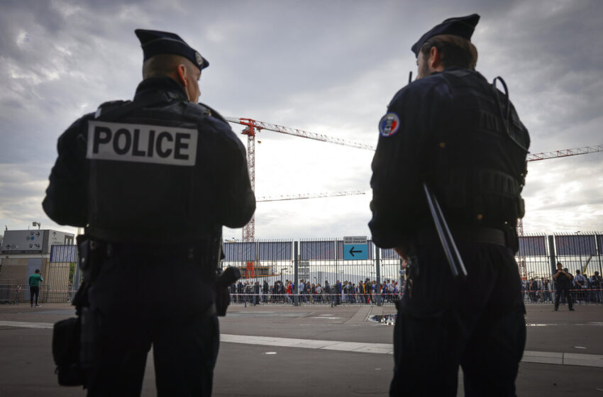  Φρίκη στο Παρίσι: Σορός 12χρονης βρέθηκε μέσα σε βαλίτσα – Την απήγαγαν από το σπίτι
