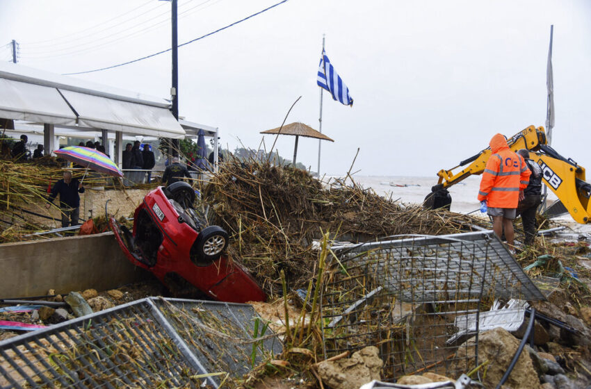  Περιφερειάρχης Κρήτης: ”Είναι η χειρότερη κακοκαιρία των τελευταίων 100 ετών” (vid)