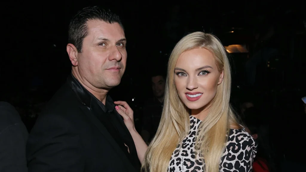 giannis markou epixeirimatias maxairies tzoulia nova