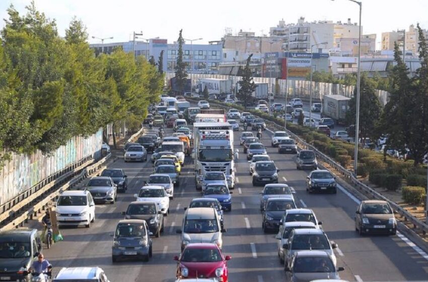  Μεγάλο μποτιλιάρισμα στον Κηφισό λόγω τροχαίου