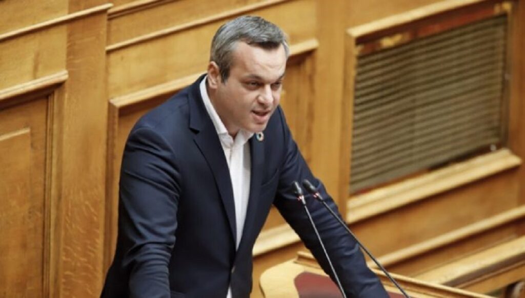 mamoulakes boullelee