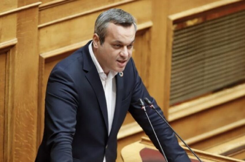  ΝΔ: Ζητά τη διαγραφή Μαμουλάκη από τον ΣΥΡΙΖΑ, επειδή αναπαρήγαγε το χάσταγκ ” #νδ_παιδεραστές”- Τι απαντά ο βουλευτής