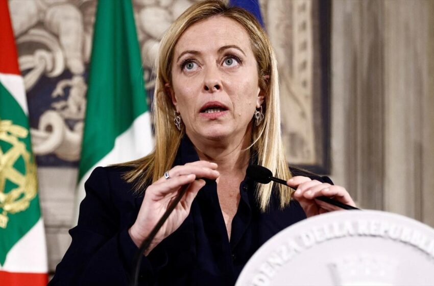  Ιταλία: Η Τζόρτζια Μελόνι θέλει να την αποκαλούν “ο κύριος πρωθυπουργός”