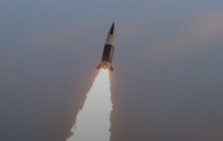  ΕΕ για Βόρεια Κορέα: Απερίσκεπτη και  προκλητική η εκτόξευση πυραύλου πάνω από την Ιαπωνία