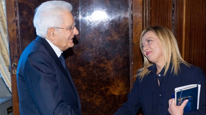  Η Μελόνι πρώτη γυναίκα πρωθυπουργός στην Ιταλία – Ποιοι αναλαμβάνουν υπουργεία – Αύριο ορκίζεται η νέα κυβέρνηση