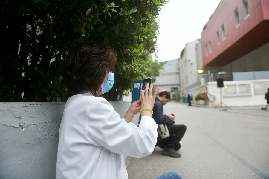 νοσηλευτες