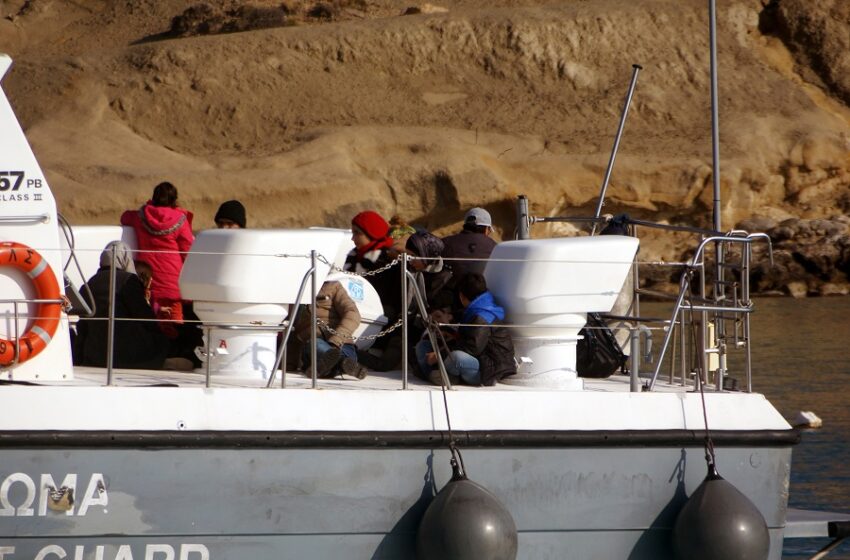  Τραγωδία με τουλάχιστον 15 νεκρούς – Έρευνες και διάσωση σε δύο ναυάγια