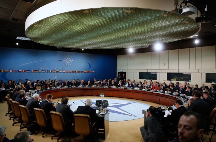  ΝΑΤΟ: Επανέλαβε την απόφαση για ένταξη της Ουκρανίας στο Σύμφωνο – Η Μόσχα απειλεί για ”τρομερές συνέπειες”