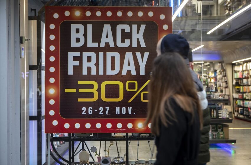  Black Friday έως… Cyber Monday – Πώς θα λειτουργήσουν τα καταστήματα το τριήμερο