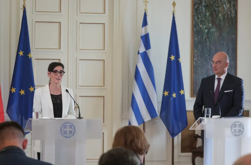  Δένδιας: Ελλάδα και Βέλγιο σταθήκαμε απέναντι στην παρανομία εν ονόματι των ευρωπαϊκών μας αρχών