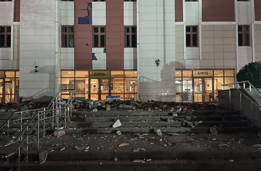  Σεισμός 5,9 Ρίχτερ στην Τουρκία – Πολλοί τραυματίες, ένας σοβαρά