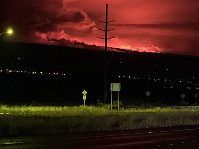  Εξερράγη το ηφαίστειο Μάουνα Λόα στη Χαβάη – Eντυπωσιακές φωτογραφίες