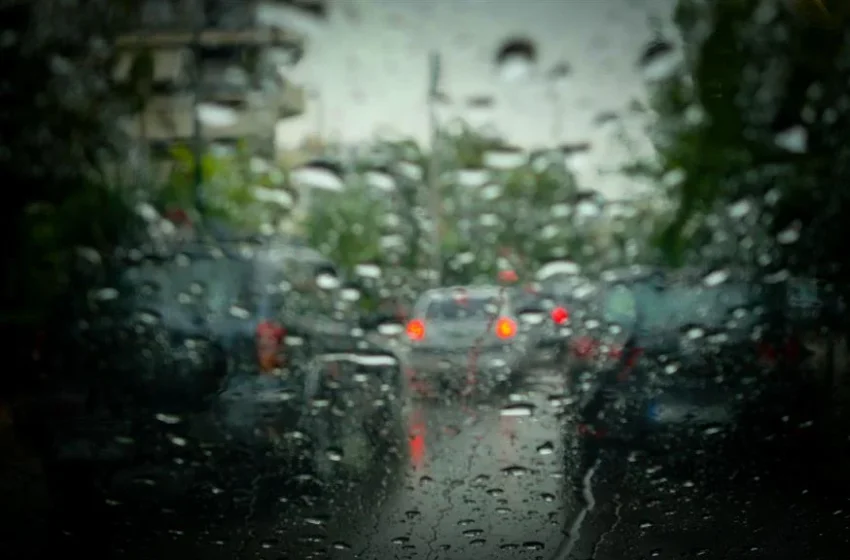  Έκτακτο δελτίο από την ΕΜΥ για έντονες βροχοπτώσεις την Κυριακή- Επικίνδυνα φαινόμενα στην Ήπειρο
