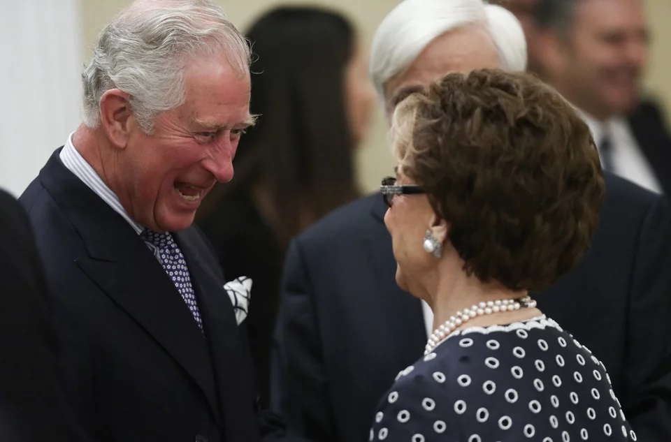 erietta latsi me vasilia karolo