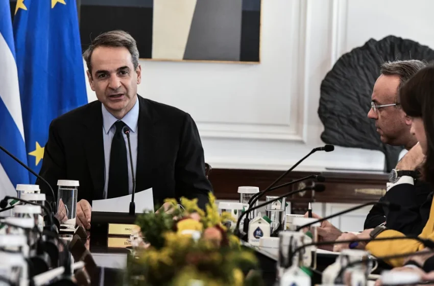  Μητσοτάκης: Εκλογές στο τέλος της τετραετίας- “Αριστεροί του χαβιαριού και φιλελεύθεροι πολυτελείας, όσοι ασκούν κριτική για το market pass”