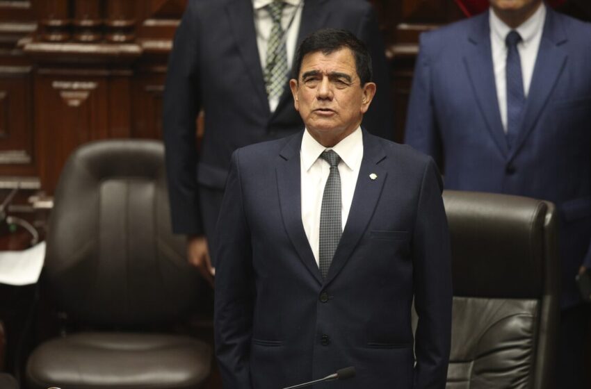  Πολιτική κρίση στο Περού: Ο Πρόεδρος επέβαλλε απαγόρευση κυκλοφορίας και διέλυσε το Κογκρέσο