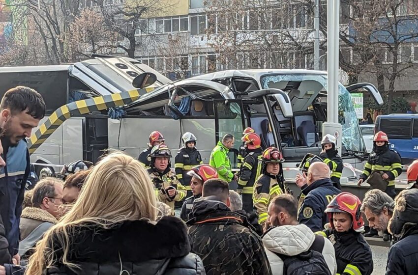  Ρουμανία: “Δεν μας ενημερώνει κανείς” – Ξεσπά η αδελφή του νεκρού στο τροχαίο από την Λάρισα