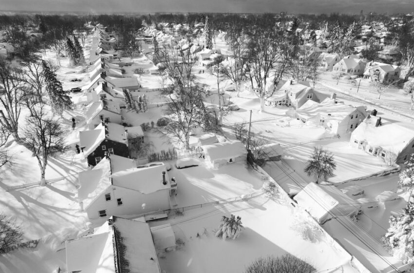  ΗΠΑ: Χιονοθύελλα του αιώνα – Φόβοι ότι θα αυξηθούν οι νεκροί – Δεκάδες τα θύματα, χιλιάδες νοικοκυριά χωρίς ρεύμα