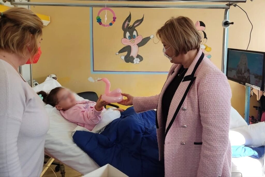 ΜΙΝΑ ΓΚΑΓΚΑ