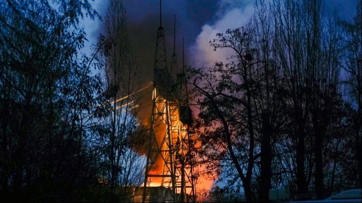  Ρωσία: Τρεις νεκροί από την πτώση ουκρανικού drone σε στρατιωτική βάση στο Σαράτοφ – Βροχή ρωσικών πυραύλων