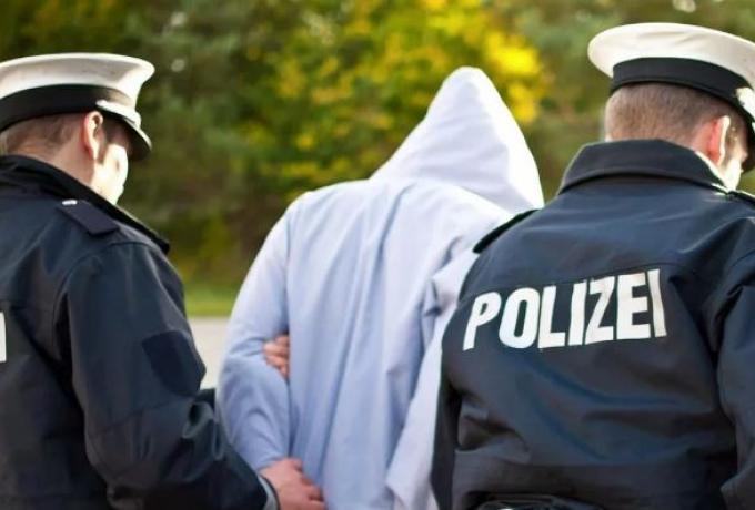  Σοκ στη Γερμανία: 17χρονος δολοφόνησε καθηγήτριά του – Την μαχαίρωσε μέχρι θανάτου