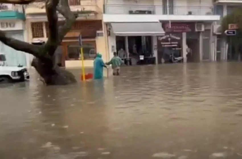  Πλημμύρισε η Αριδαία: Καταστροφές σε σπίτια και μαγαζιά – Κλειστά τα σχολεία την Τρίτη