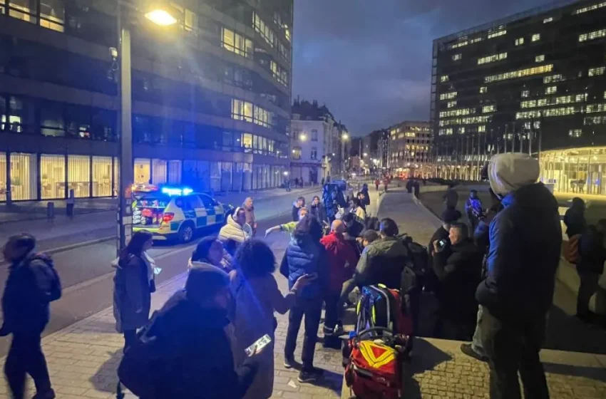  Βέλγιο: Επίθεση με μαχαίρι σε σταθμό του μετρό στις Βρυξέλλες – Σοβαρά τραυματισμένος (vid)
