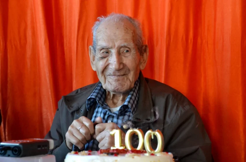  Γιάννης Καραγεωργίου: Πέθανε σε ηλικία 103 ετών ο άνθρωπος που πολέμησε τον ναζισμό