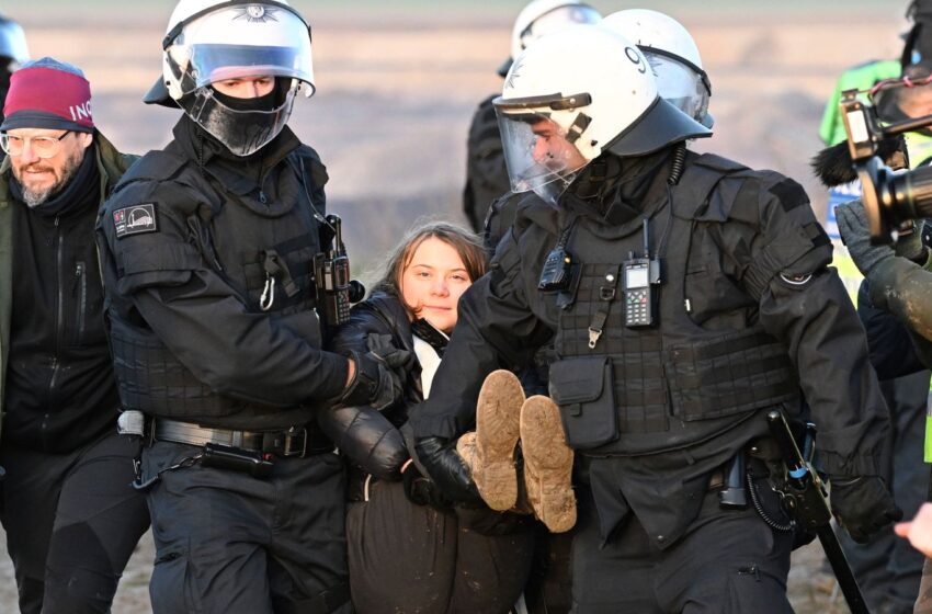  Υπό κράτηση στη Γερμανία η γνωστή ακτιβίστρια Γκρέτα Τούνμπεργκ (vid)
