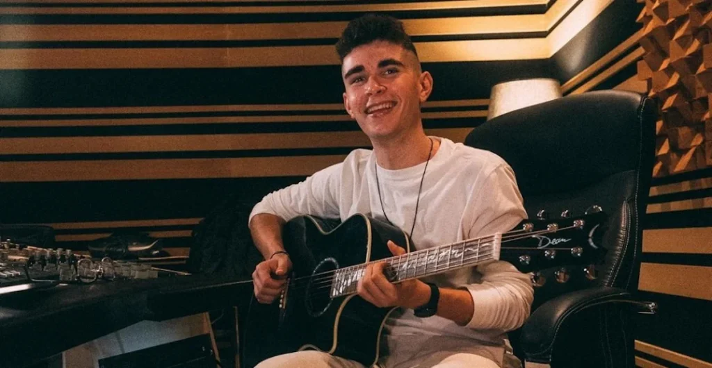 victor vernicos eurovision2023 ellada