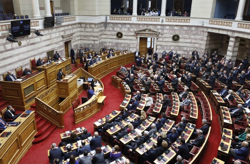  Βουλή: Μετατίθεται για τη Δευτέρα η συζήτηση και ψήφιση του νομοσχεδίου του υπουργείου Εθνικής Άμυνας